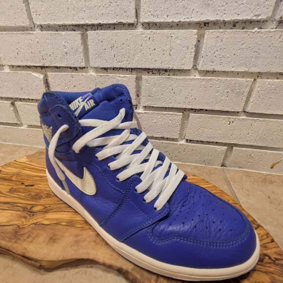 Nike Other - Nike Air Jordan 1 Retro High “Hyper Royal” 555088-401 Men's Size 10.5 *PREOWNED*